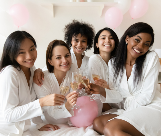 Read more about the article THE ULTIMATE GIRLS’ NIGHT OUT￼