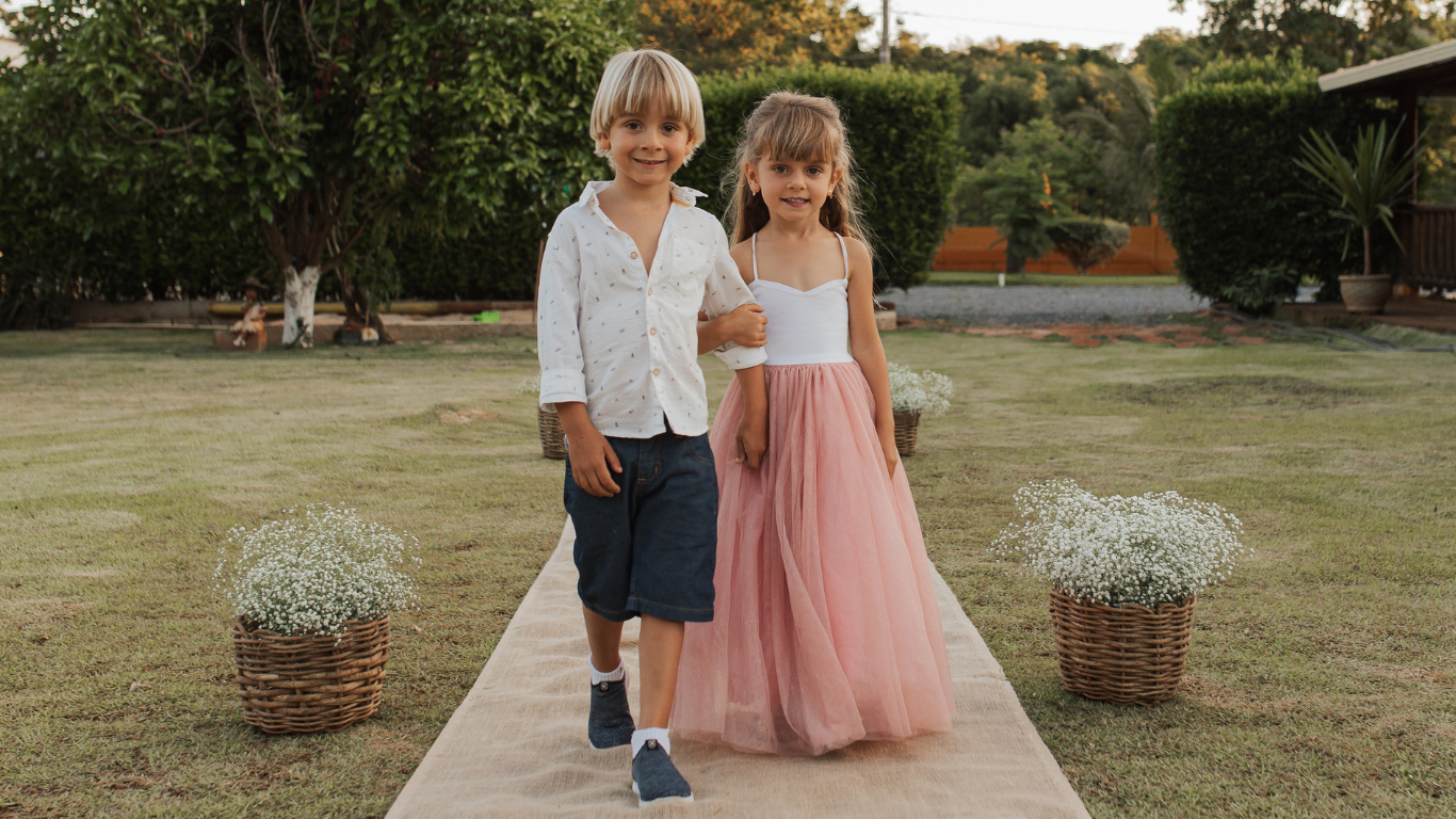 You are currently viewing KID-FRIENDLY WEDDINGS: 5 ENTERTAINMENT IDEAS FOR LITTLE GUESTS